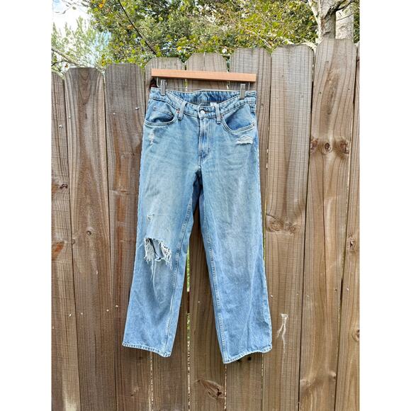 Low Waist Baggy Distressed Denim – Light Wash - Picture 3 of 7